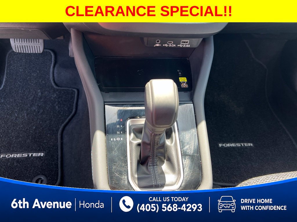 Used 2025 Subaru Forester Premium AWD/4WD image 36