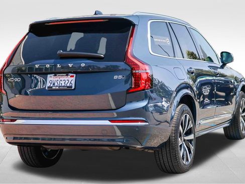 Certified 2026 Volvo XC90 B5 Core AWD/4WD image 7