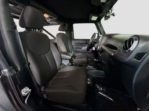 Used 2017 Jeep Wrangler Sport w/ Quick Order Package 24S image 25