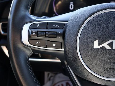 Used 2023 Kia Sportage EX image 34