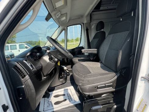 Used 2019 RAM ProMaster 2500 FWD image 14