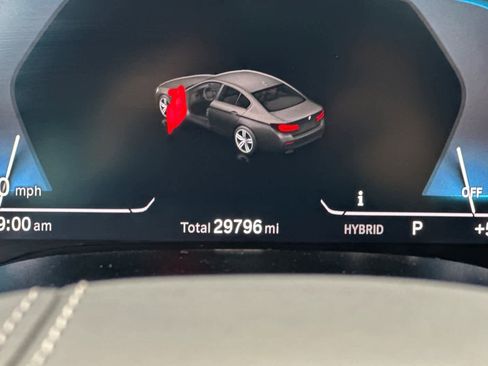 Used 2023 BMW 530e w/ Convenience Package image 29