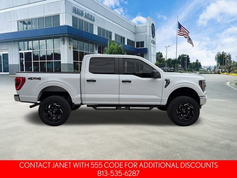 Used 2023 Ford F150 XLT w/ Trailer Tow Package image 3