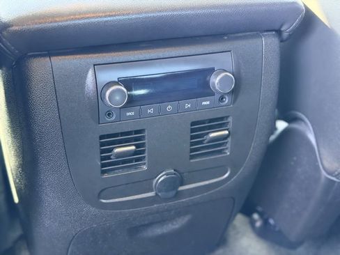 Used 2012 Chevrolet Avalanche LT image 22