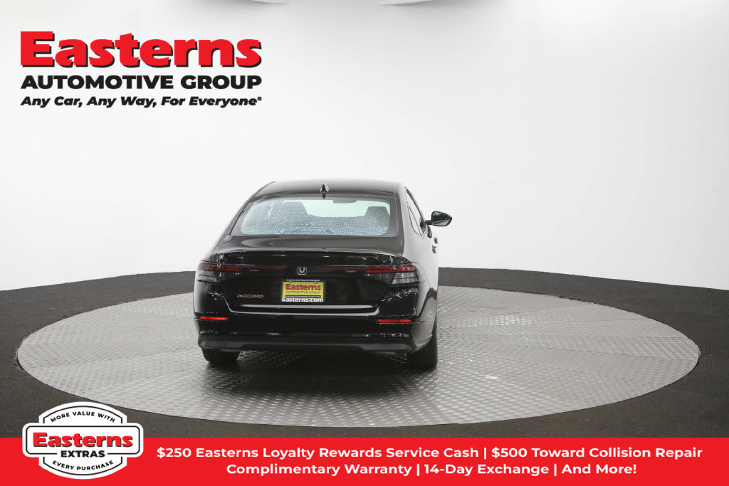 Used 2025 Honda Accord SE image 33