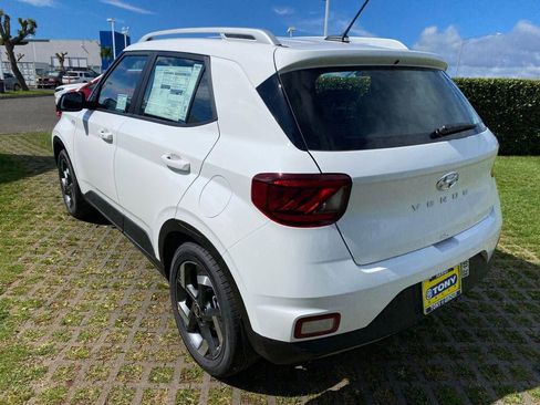 New 2026 Hyundai Venue SEL image 23
