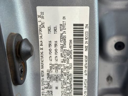 Used 2023 Toyota Tacoma SR5 w/ Technology Package image 28