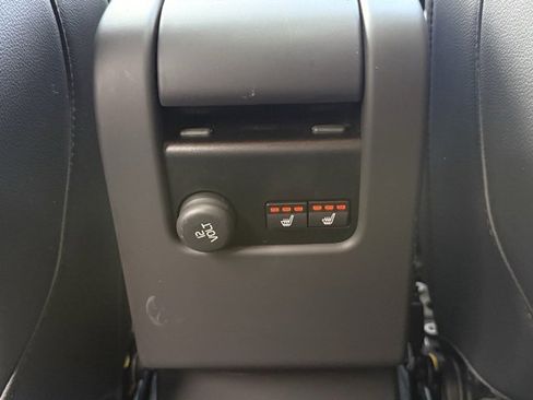 Used 2016 Volvo V60 T5 Cross Country Platinum image 31