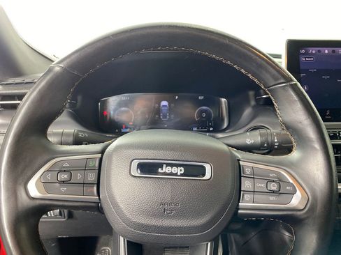 Used 2022 Jeep Compass Limited w/ (RED) Package image 14