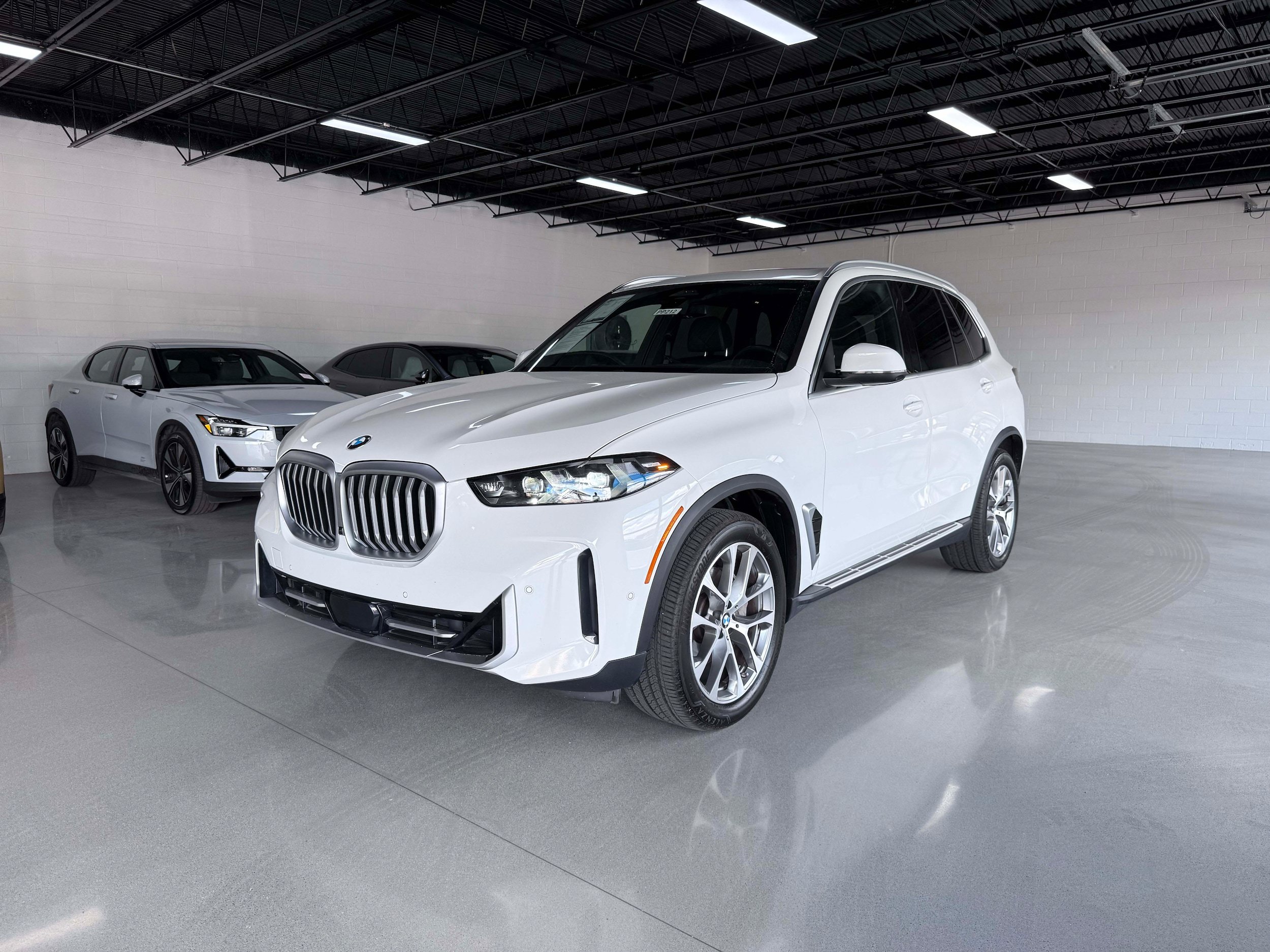 Used 2026 BMW X5 xDrive40i AWD/4WD image 2