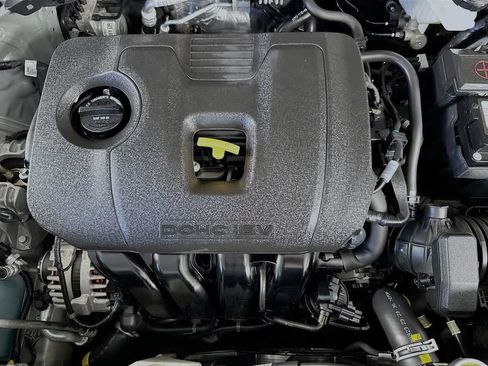 Used 2024 Kia Seltos EX FWD image 9