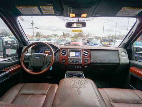 Used 2012 Ford F250 King Ranch w/ King Ranch w/Chrome Pkg image 15