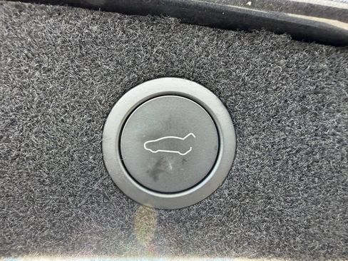 Used 2025 Tesla Model 3 Long Range AWD/4WD image 21