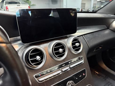Used 2021 Mercedes-Benz C 300 Sedan image 30
