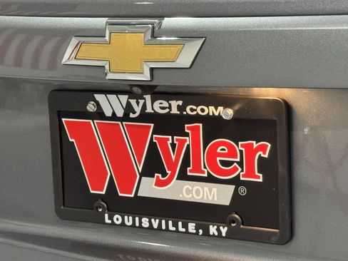 Used 2020 Chevrolet Trax LT w/ Driver Confidence Package image 43