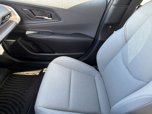 Used 2024 Toyota Prius Limited image 12