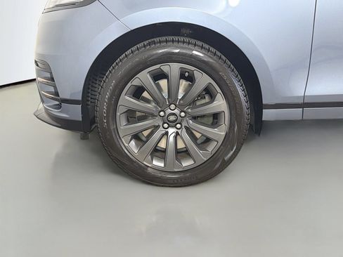 Certified 2023 Land Rover Range Rover Velar R-Dynamic S AWD/4WD image 36