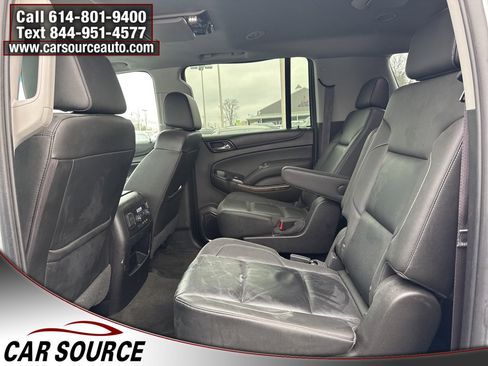 Used 2017 Chevrolet Suburban LT image 35