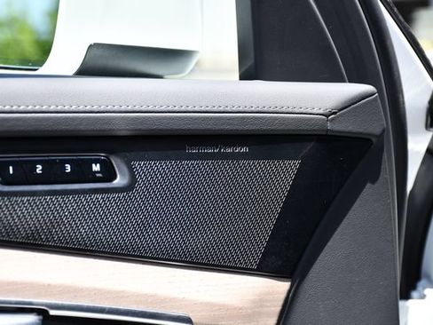 Certified 2026 Volvo XC90 B6 Plus AWD/4WD image 15
