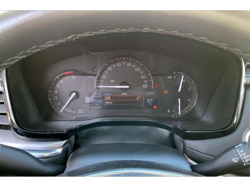 Used 2018 Cadillac XT5 Luxury w/ Driver Awareness Package image 18