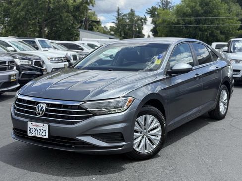 Used 2019 Volkswagen Jetta S w/ Driver Assistance Package FWD image 1