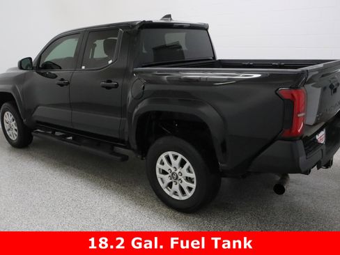 Certified 2025 Toyota Tacoma SR image 9