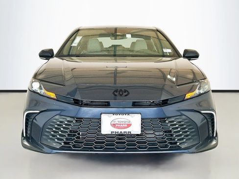 New 2026 Toyota Camry SE w/ Convenience Package FWD image 2