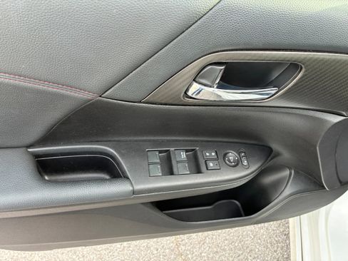 Used 2017 Honda Accord Sport Special Edition image 17