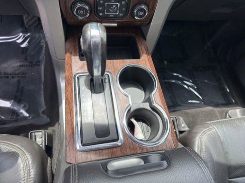 Used 2013 Ford F150 Lariat w/ Mid Equipment Group AWD/4WD image 23