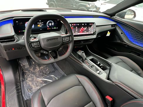 Used 2024 Dodge Charger R/T w/ Plus Group image 22