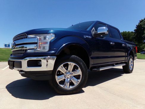 Used 2018 Ford F150 Lariat w/ Equipment Group 502A Luxury AWD/4WD image 2