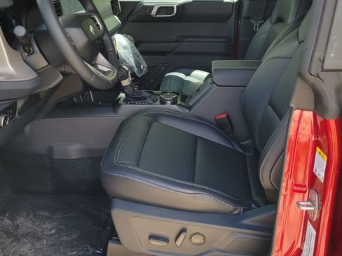 New 2026 Ford Bronco Outer Banks AWD/4WD image 6