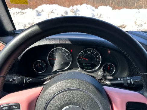 Used 2016 Jeep Wrangler Unlimited Sport w/ Quick Order Package 24S AWD/4WD image 17