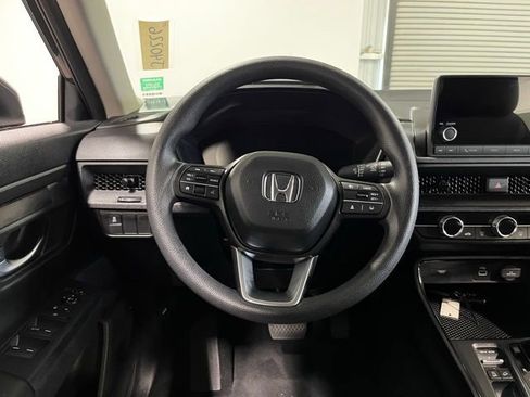 Used 2025 Honda CR-V LX image 21