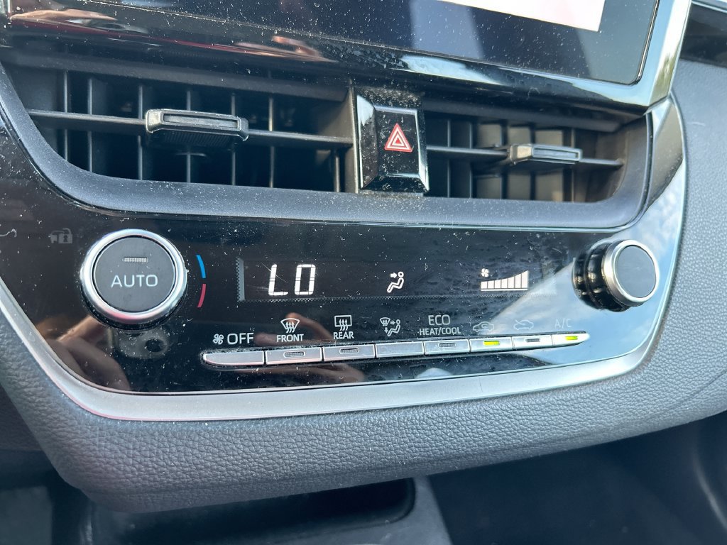 Used 2023 Toyota Corolla LE FWD image 24