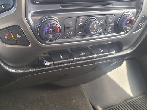 Used 2017 Chevrolet Silverado 1500 LT w/ All Star Edition AWD/4WD image 17