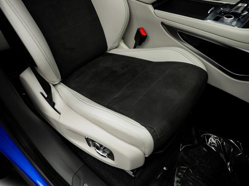 Used 2025 Jaguar F-PACE SVR 575 Edition AWD/4WD image 35