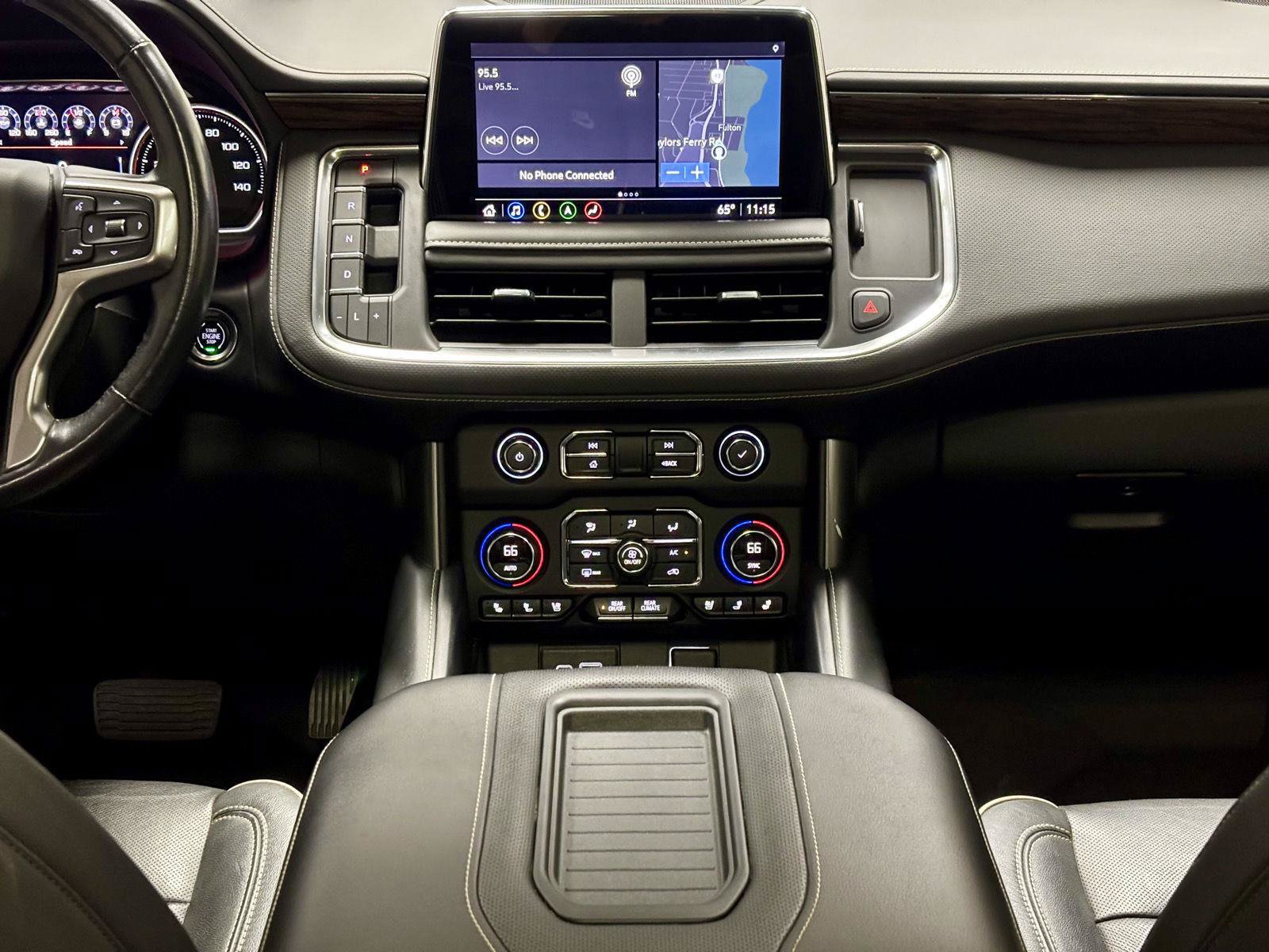 Used 2021 Chevrolet Tahoe Premier w/ Premium Package RWD image 31