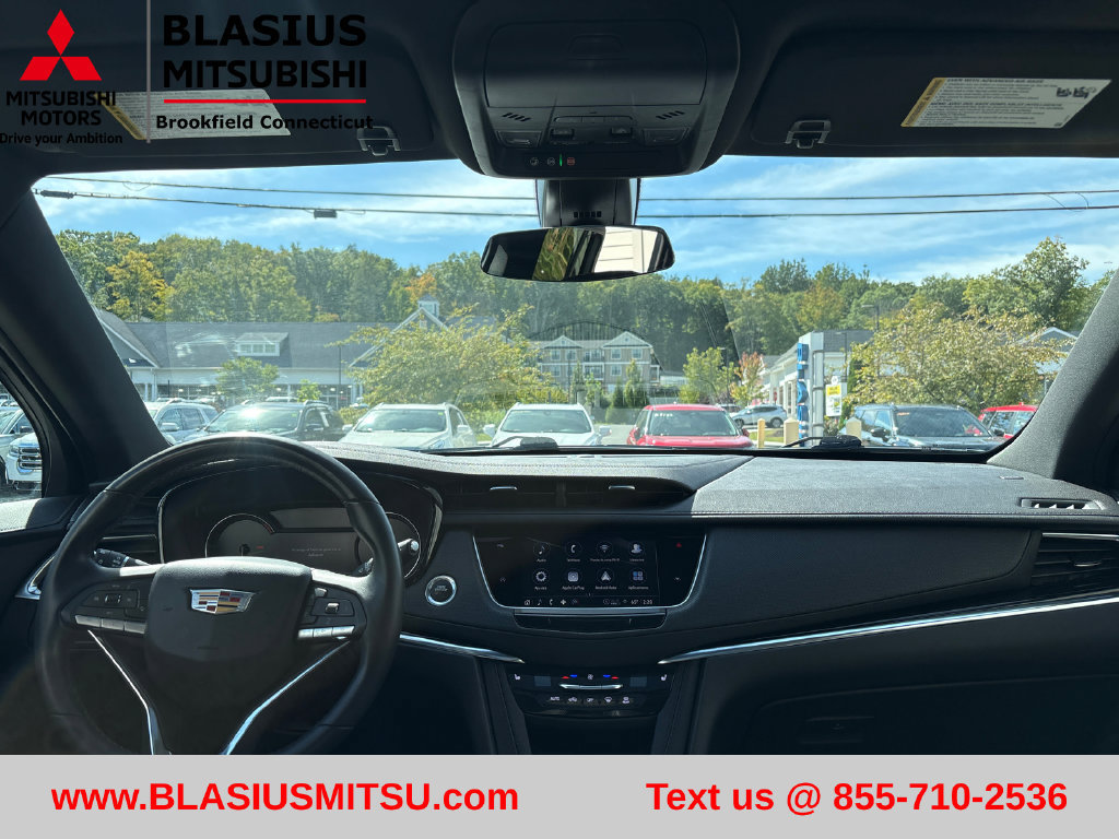 Used 2024 Cadillac XT6 Luxury AWD/4WD image 35
