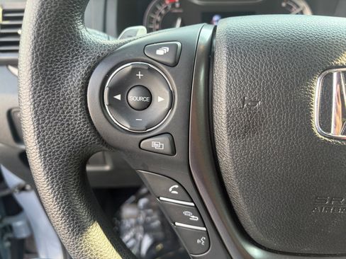 Used 2023 Honda Ridgeline Sport image 13