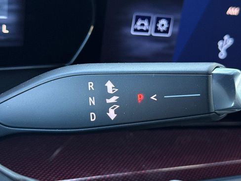New 2026 Chevrolet Traverse RS FWD image 30
