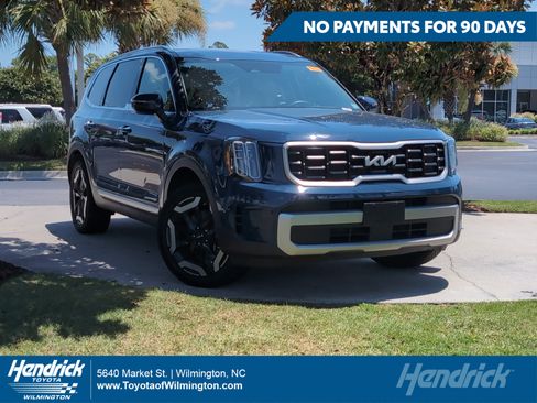 Used 2024 Kia Telluride S w/ S Sunroof Package FWD image 1