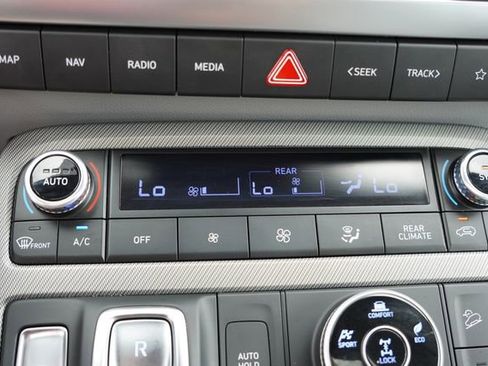 Used 2023 Hyundai Palisade SEL AWD/4WD image 33