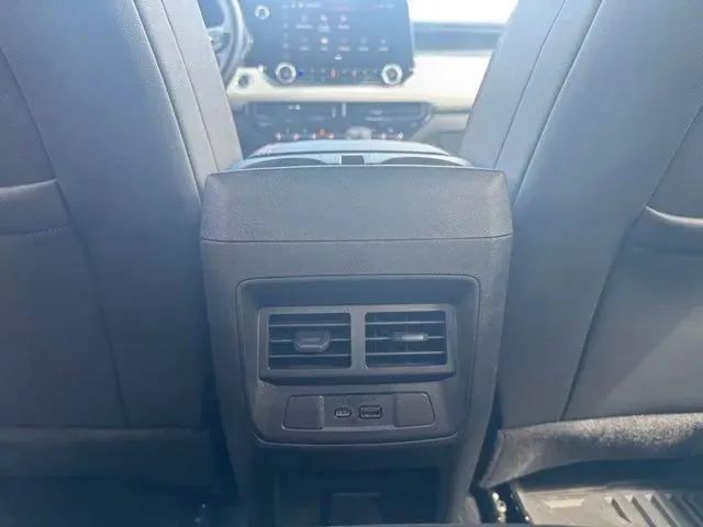 Used 2024 GMC Canyon AT4X w/ AT4X AEV Edition AWD/4WD image 19