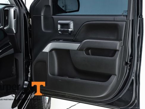 Used 2017 Chevrolet Silverado 1500 LT w/ All Star Edition AWD/4WD image 30