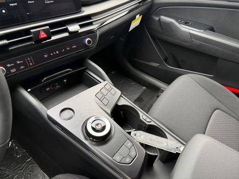 New 2026 Kia Sportage LX image 13