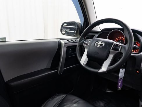 Used 2010 Toyota 4Runner SR5 AWD/4WD image 11
