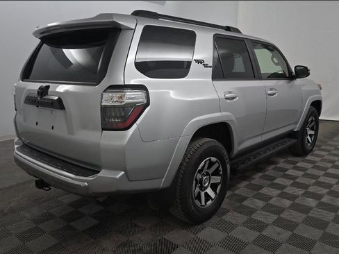 Used 2024 Toyota 4Runner TRD Off-Road Premium image 2