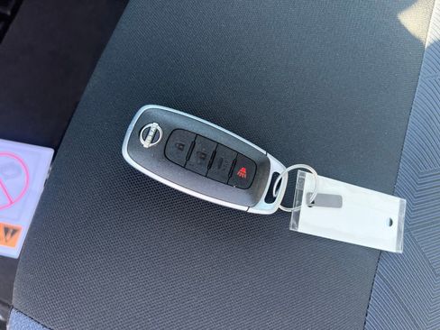 New 2025 Nissan Versa SV w/ Trunk Package image 28