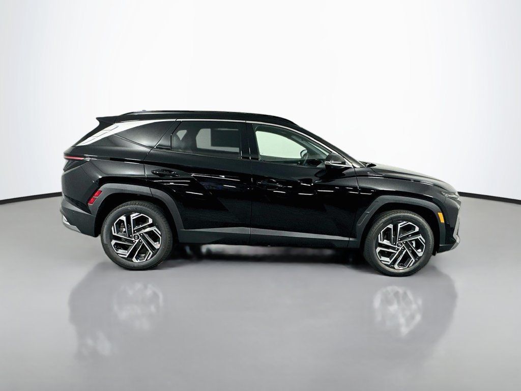 New 2026 Hyundai Tucson Limited AWD/4WD image 9